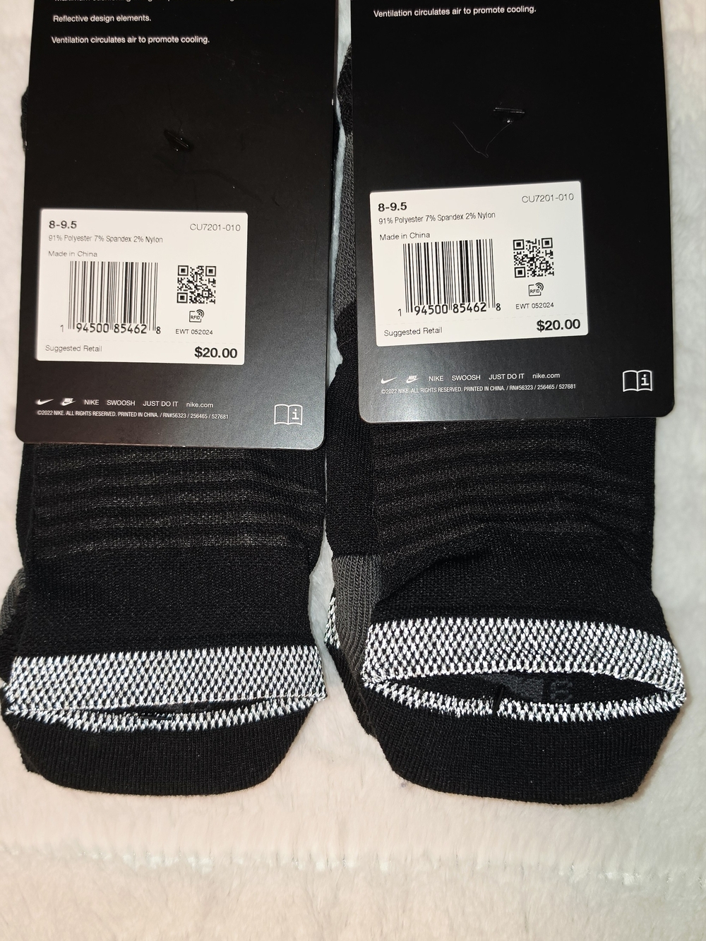 2 PAIRS Nike Spark Black No-Show Running Socks with White Accents - Picture 2 of 2
